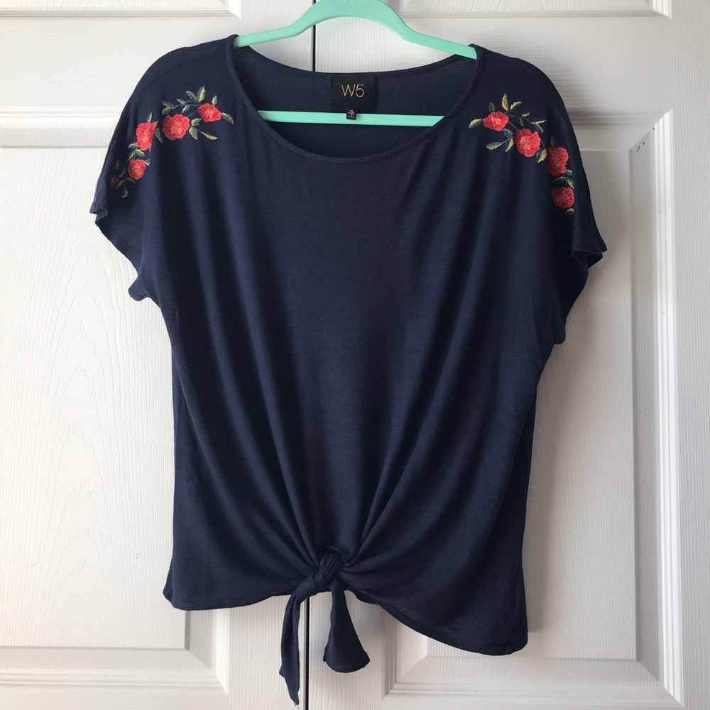 W5 Floral Appliqué Tie-front Top